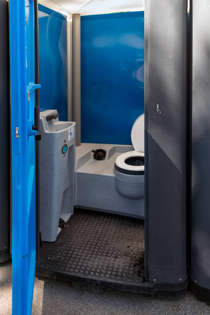 Portable Toilet Options We Offer in North Lynnwood, WA